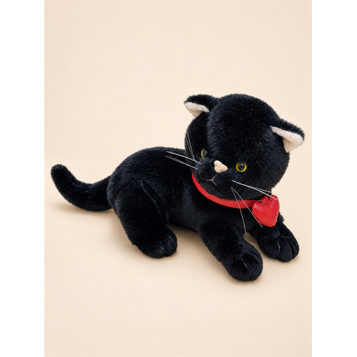 Кот лежит с ошейником 35см