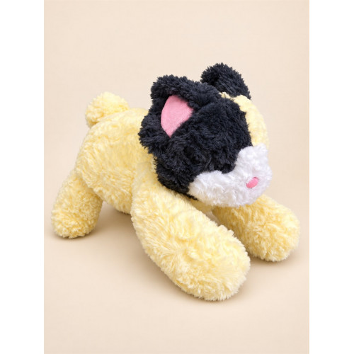 Кот лежит 45см